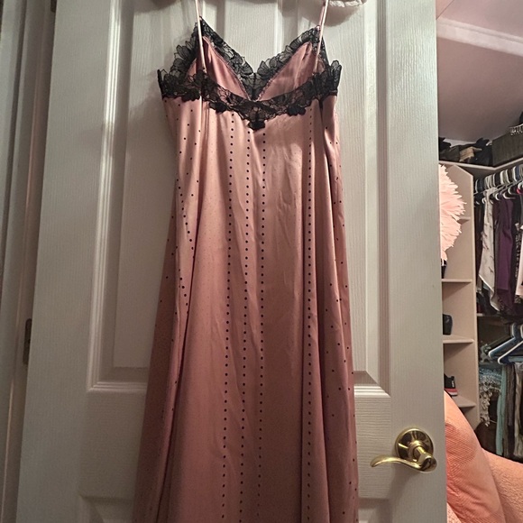 💖Victoria's Secret Pink and Black Lace Intimate💖 - Picture 2 of 3